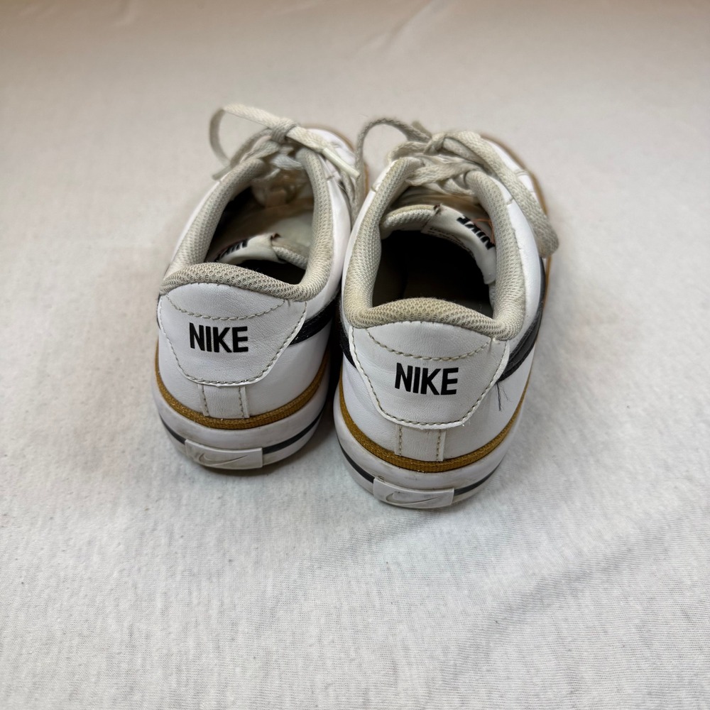 Nike Court Royale 2 Low White Black‎ Gold Sneakers Youth Size 6Y DA5380 102 - Picture 8 of 8
